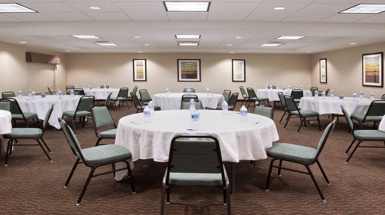 <b>Holiday Inn Express Hotel & Suites Meeting</b>. Images powered by <a href="https://www.leonardoworldwide.com/" title="Leonardo Worldwide" target="_blank">Leonardo</a>.