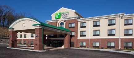 Holiday Inn Express Hotel & Suites Exterior