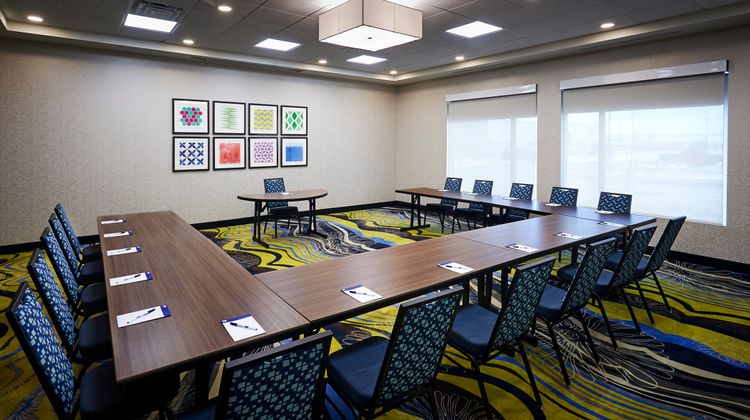 Holiday Inn Express & Suites Brantford Meeting