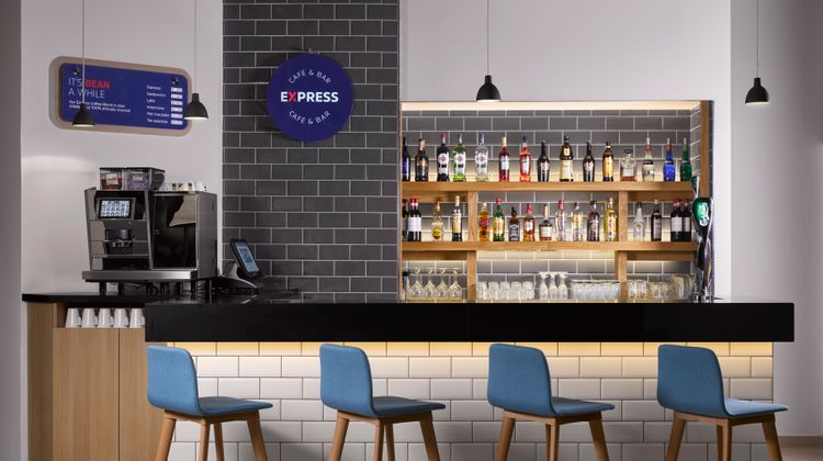 Holiday Inn Express Malta Restaurant