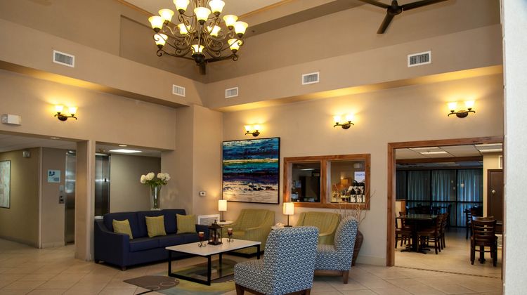 Holiday Inn Express Tucson Airport Lobby