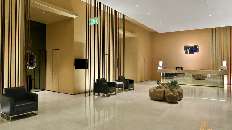 Holiday Inn Express Wenjiang Hotspring Exterior