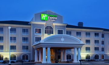 Holiday Inn Express Hotel & Suites