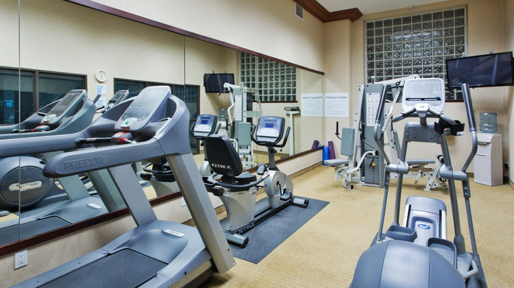 Holiday Inn Express NW Downtown Health Club