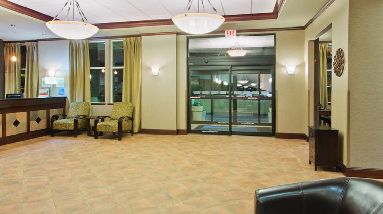 Holiday Inn Express NW Downtown Lobby