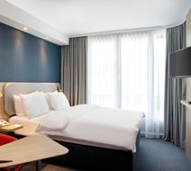 Holiday Inn Express Regensburg Room