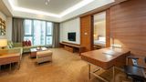 <b>Holiday Inn Shanghai Hongqiao Suite</b>. Images powered by <a href="https://www.leonardoworldwide.com/" title="Leonardo Worldwide" target="_blank">Leonardo</a>.