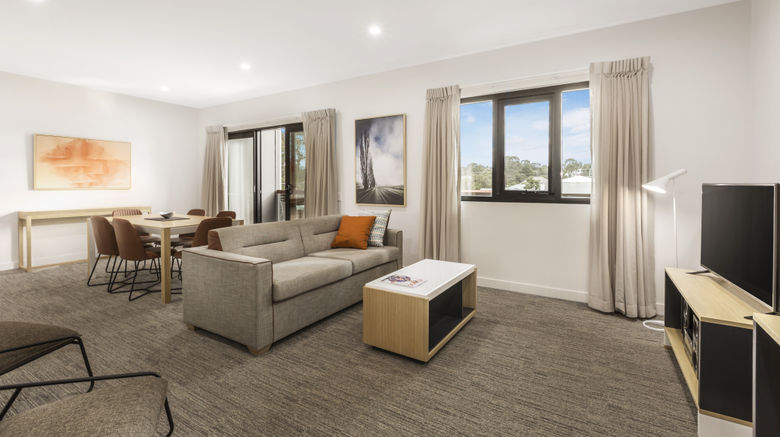 <b>Quest Nowra Room</b>. Images powered by <a href="https://www.leonardoworldwide.com/" title="Leonardo Worldwide" target="_blank">Leonardo</a>.