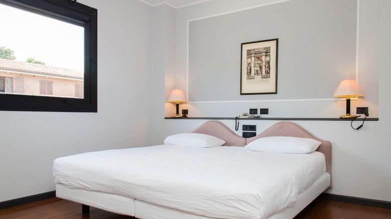 <b>Hotel Mamiani Room</b>. Images powered by <a href="https://www.leonardoworldwide.com/" title="Leonardo Worldwide" target="_blank">Leonardo</a>.