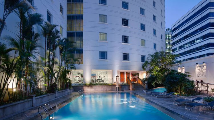 Rendezvous Hotel Singapore Pool
