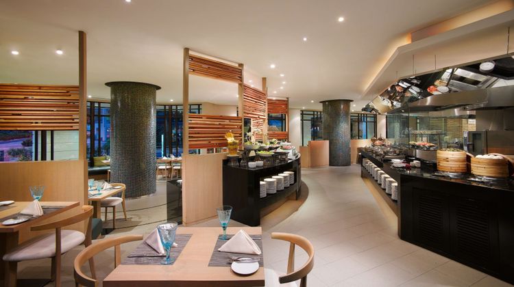 Rendezvous Hotel Singapore Restaurant