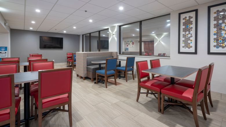 <b>Holiday Inn Express & Suites Coon Rapids Restaurant</b>. Images powered by <a href="https://www.leonardoworldwide.com/" title="Leonardo Worldwide" target="_blank">Leonardo</a>.