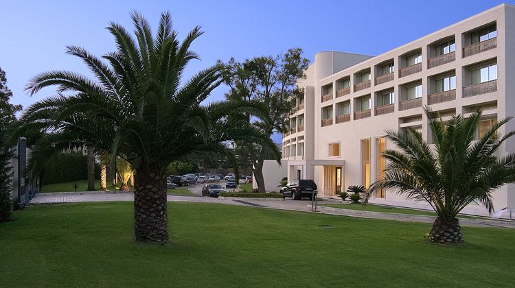 Plaza Resort Hotel Exterior