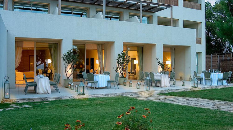 Plaza Resort Hotel Exterior