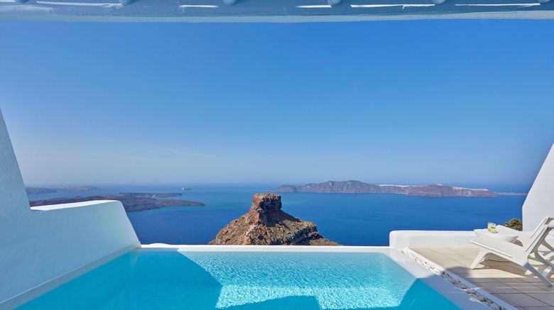 <b>ASTRA Suites Room</b>. Images powered by <a href="https://www.leonardoworldwide.com/" title="Leonardo Worldwide" target="_blank">Leonardo</a>.