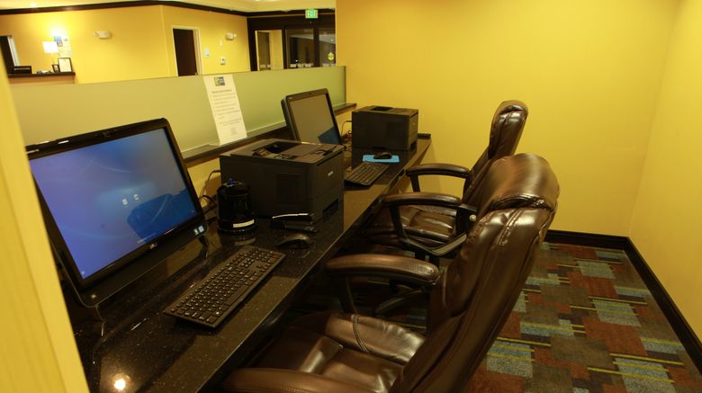 <b>Holiday Inn Express & Stes Detroit North Other</b>. Images powered by <a href="https://www.leonardoworldwide.com/" title="Leonardo Worldwide" target="_blank">Leonardo</a>.
