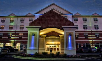 Holiday Inn Express La Plata