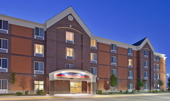 Candlewood Suites Olathe Exterior