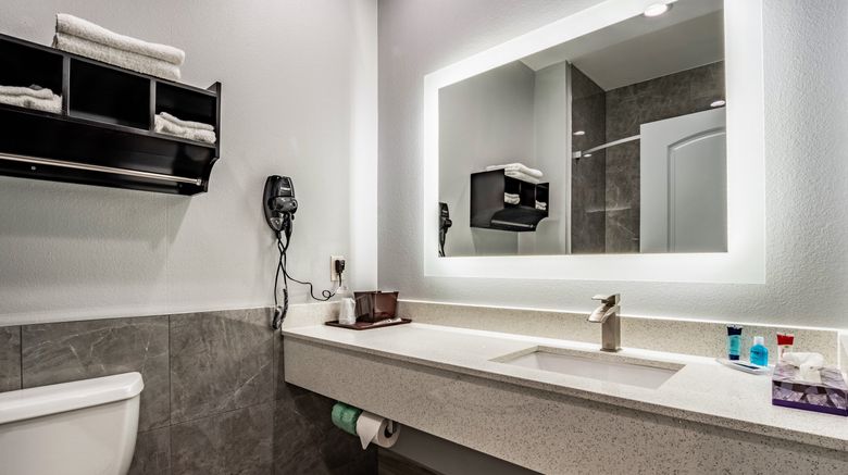<b>Scottish Inn & Suites, Katy Room</b>. Images powered by <a href="https://www.leonardoworldwide.com/" title="Leonardo Worldwide" target="_blank">Leonardo</a>.