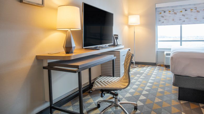 <b>Holiday Inn Toledo-Maumee (I-80/90) Room</b>. Images powered by <a href="https://www.leonardoworldwide.com/" title="Leonardo Worldwide" target="_blank">Leonardo</a>.