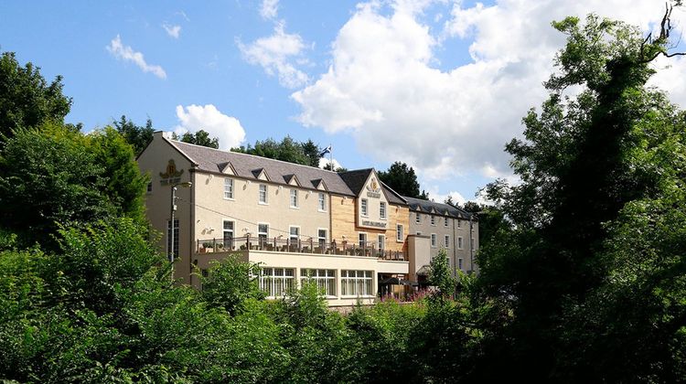 Busby Hotel Exterior