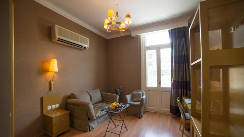 <b>Delphi Art Hotel Suite</b>. Images powered by <a href="https://www.leonardoworldwide.com/" title="Leonardo Worldwide" target="_blank">Leonardo</a>.