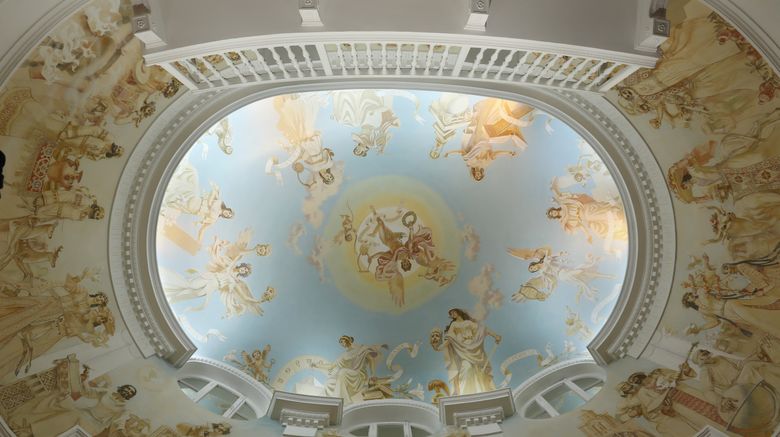<b>Grand Hotel Yerevan Lobby</b>. Images powered by <a href="https://www.leonardoworldwide.com/" title="Leonardo Worldwide" target="_blank">Leonardo</a>.