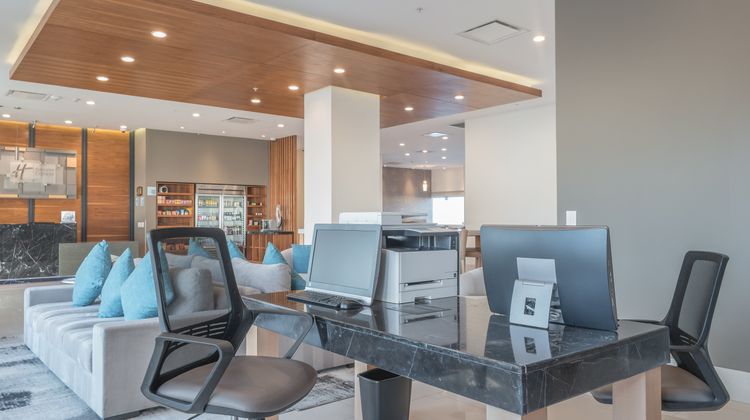Holiday Inn Express/Suites Leon Airport Other