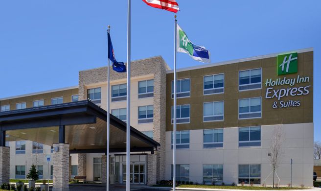 Holiday Inn Express & Suites Southgate Exterior