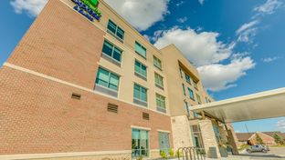 Holiday Inn Express & Suites Okemos MSU
