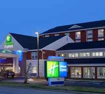 Holiday Inn Express Williamsburg North Exterior