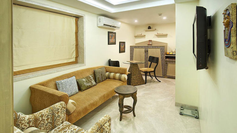 <b>The Shalimar Hotel Suite</b>. Images powered by <a href="https://www.leonardoworldwide.com/" title="Leonardo Worldwide" target="_blank">Leonardo</a>.