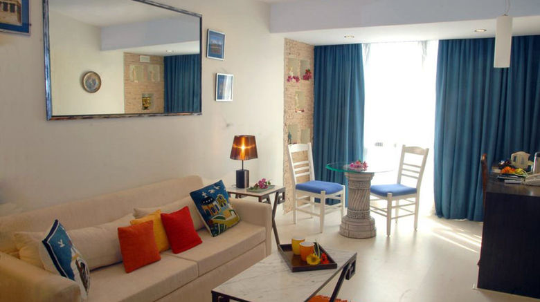 <b>The Shalimar Hotel Suite</b>. Images powered by <a href="https://www.leonardoworldwide.com/" title="Leonardo Worldwide" target="_blank">Leonardo</a>.
