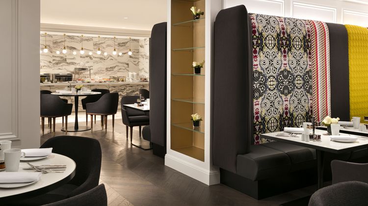 La Clef Champs-Elysees Restaurant