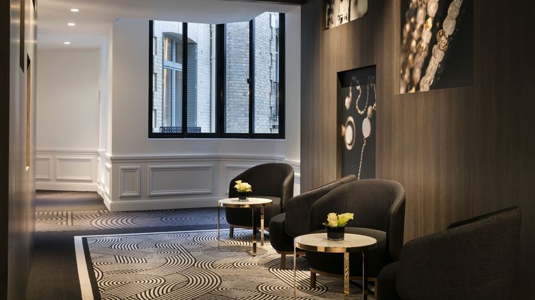 <b>La Clef Champs-Elysees Lobby</b>. Images powered by <a href="https://www.leonardoworldwide.com/" title="Leonardo Worldwide" target="_blank">Leonardo</a>.