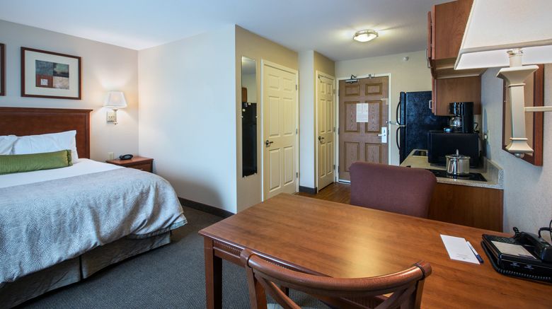 <b>Candlewood Suites Indianapolis NW Suite</b>. Images powered by <a href="https://www.leonardoworldwide.com/" title="Leonardo Worldwide" target="_blank">Leonardo</a>.