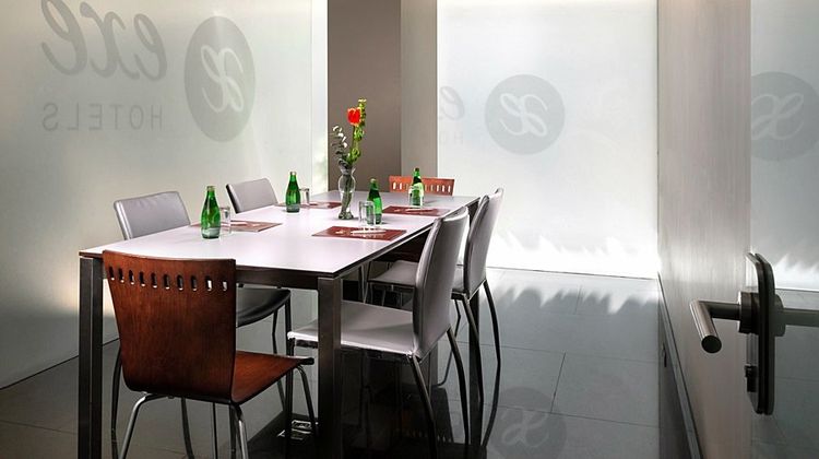 Exe Suites Reforma Meeting