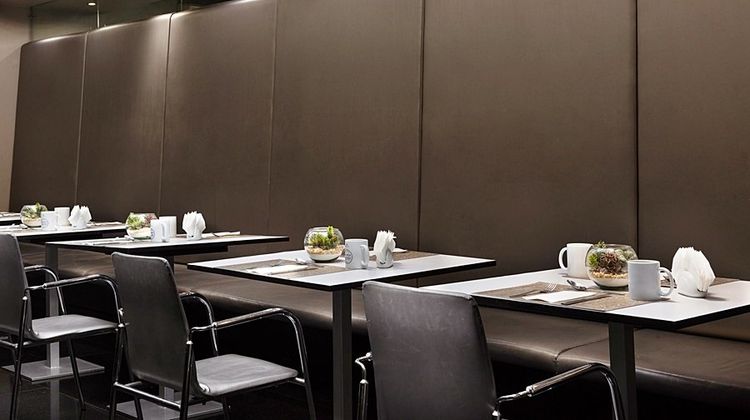Exe Suites Reforma Restaurant