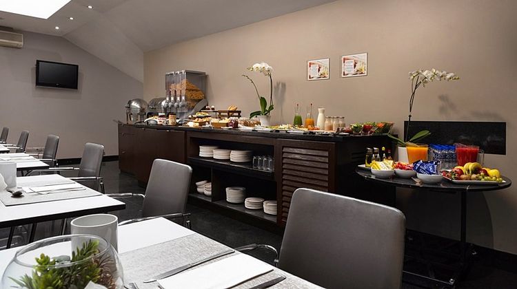 Exe Suites Reforma Restaurant