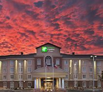 Holiday Inn Express Hotel & Suites Exterior