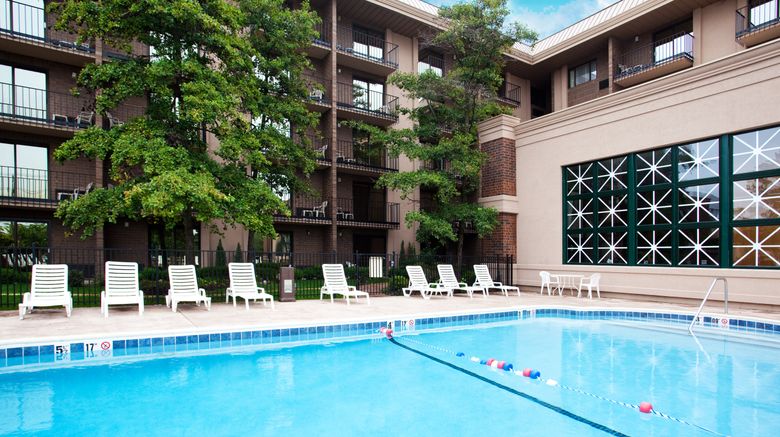 <b>Holiday Inn Express Pool</b>. Images powered by <a href="https://www.leonardoworldwide.com/" title="Leonardo Worldwide" target="_blank">Leonardo</a>.