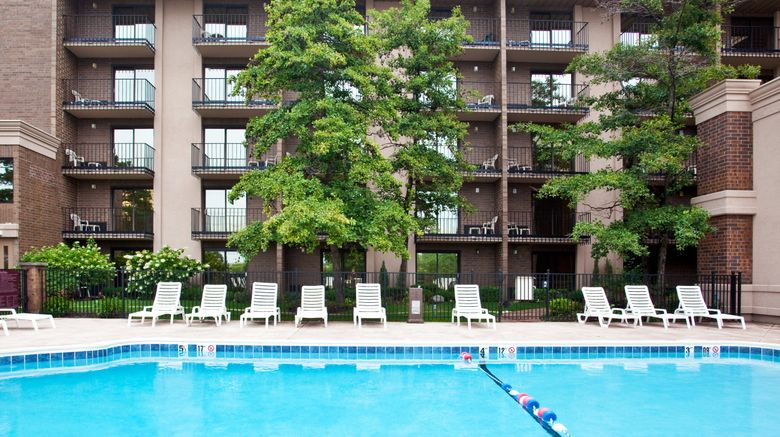 <b>Holiday Inn Express Pool</b>. Images powered by <a href="https://www.leonardoworldwide.com/" title="Leonardo Worldwide" target="_blank">Leonardo</a>.
