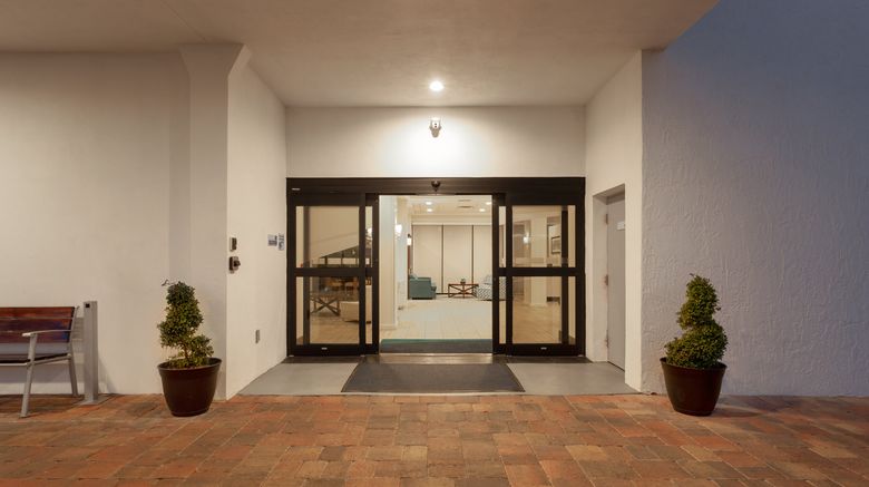 <b>Holiday Inn Express Suites Oceanfront Exterior</b>. Images powered by <a href="https://www.leonardoworldwide.com/" title="Leonardo Worldwide" target="_blank">Leonardo</a>.