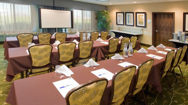 <b>Holiday Inn Express Hotel & Suites Meeting</b>. Images powered by <a href="https://www.leonardoworldwide.com/" title="Leonardo Worldwide" target="_blank">Leonardo</a>.