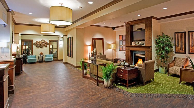 Holiday Inn Express Hotel & Suites Lobby