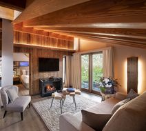 Le Massif Hotel Lobby