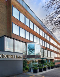 Crowne Plaza London Ealing
