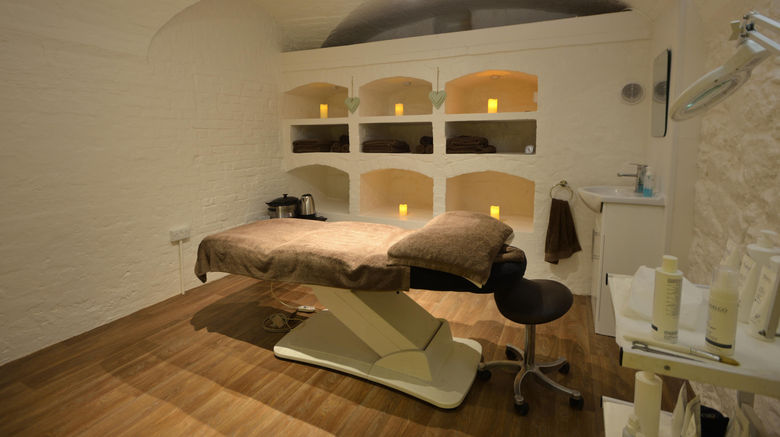 <b>Tregenna Castle Hotel Spa</b>. Images powered by <a href="https://www.leonardoworldwide.com/" title="Leonardo Worldwide" target="_blank">Leonardo</a>.