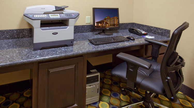 Holiday Inn Express Hotel & Suites Buda Other