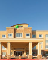 Holiday Inn Express Hotel & Suites Buda